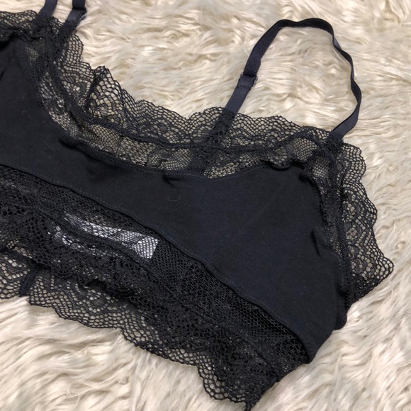 3/$25🧿NEW! Lace Cami Bralette - Black - Picture 4 of 6
